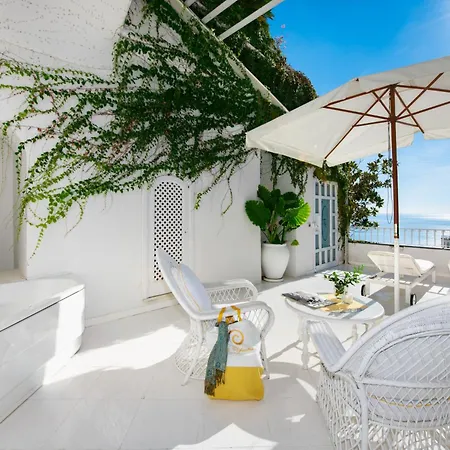 Yiara (adults Only) Bed & Breakfast Positano