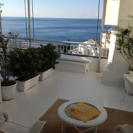 Yiara (adults Only) 4* Позитано