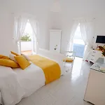 Yiara (adults Only) 4* بوسيتانو