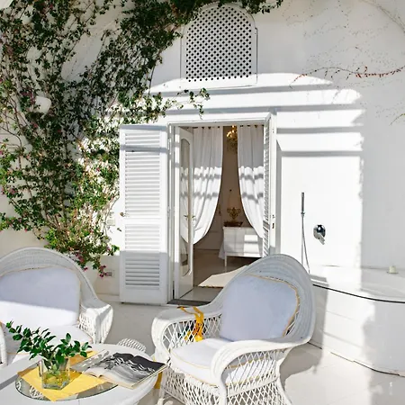 Yiara (adults Only) 4*