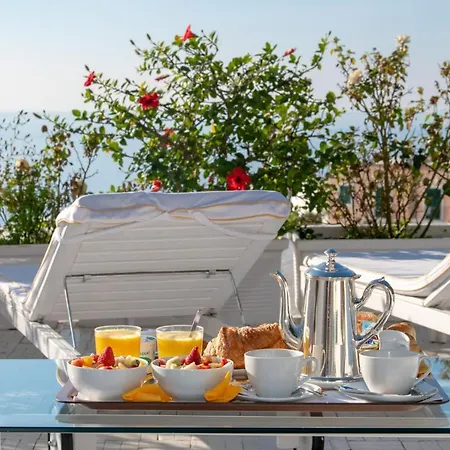 Alojamento de Acomodação e Pequeno-almoço Yiara (adults Only)