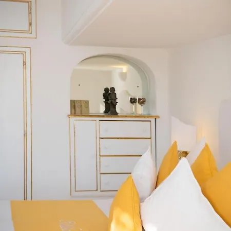 Yiara Bed and breakfast