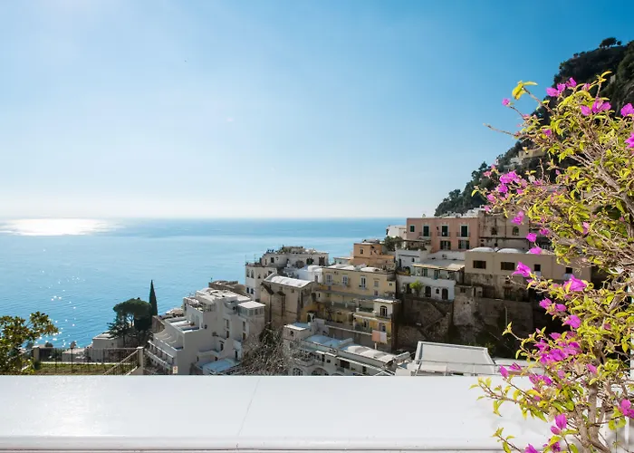 Yiara (adults Only) Alojamento de Acomodação e Pequeno-almoço 4*