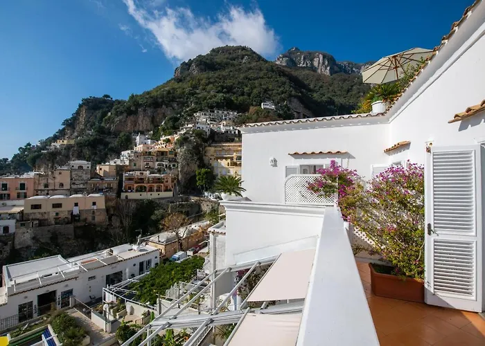 Alojamento de Acomodação e Pequeno-almoço Yiara (adults Only) 4*